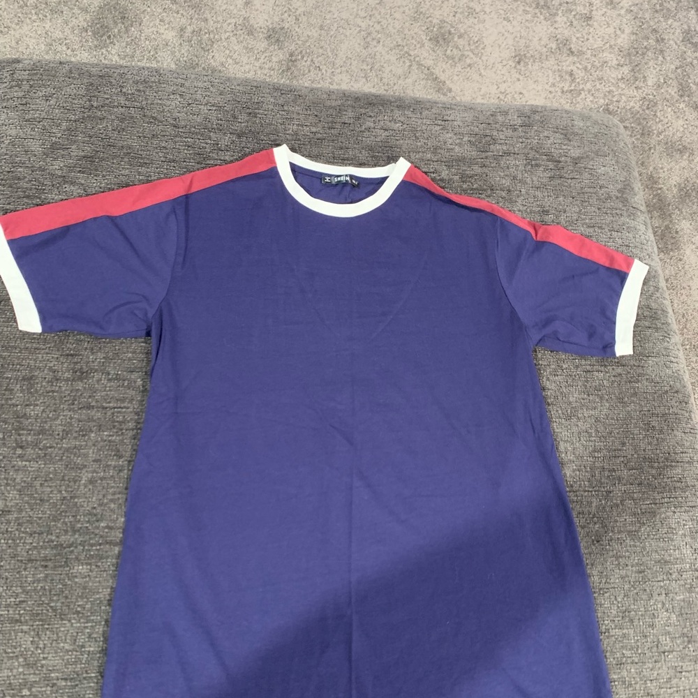 Shein Men’s shirt. Shirt sleeve. Size small. NWOT
